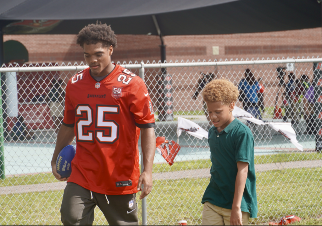 Bucs at Lockhart ES