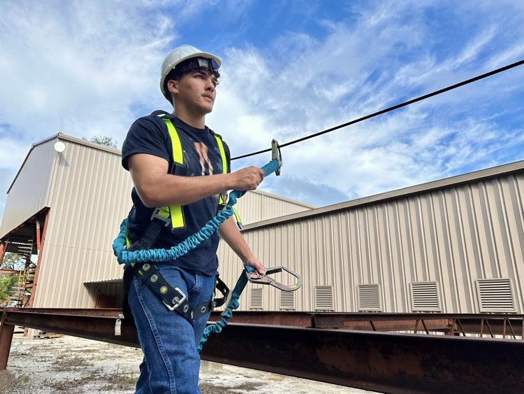 Welding students visit Ironworkers Local 397 Union