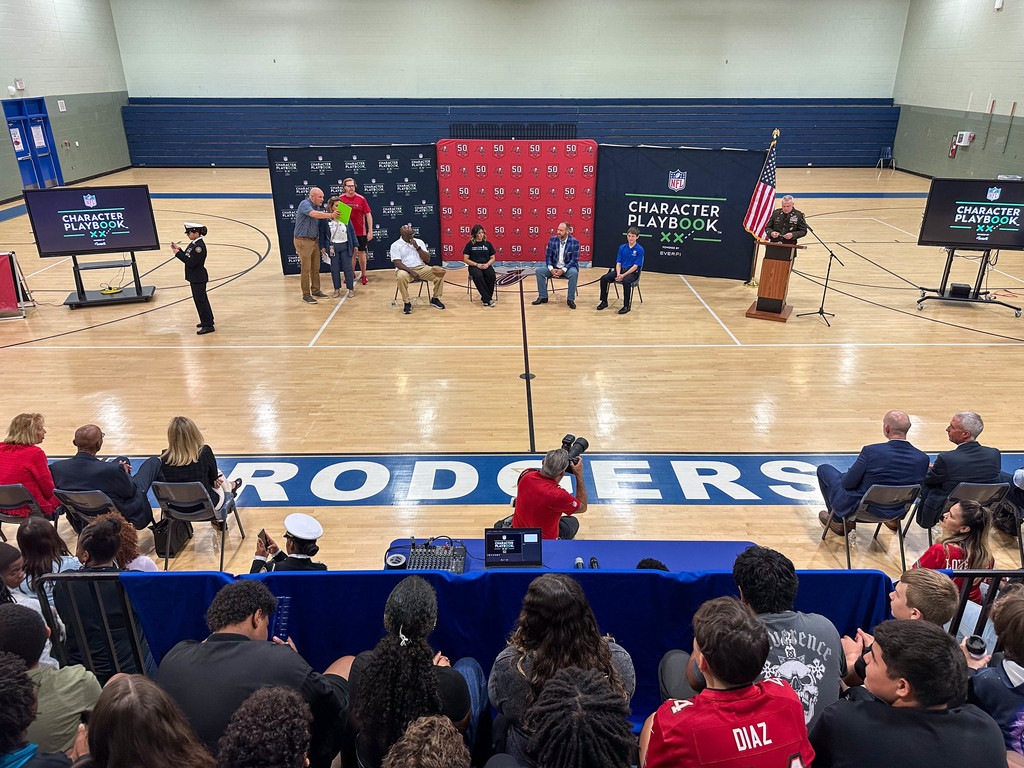 Medal of Honor Event at Rodgers Middle Magnet School