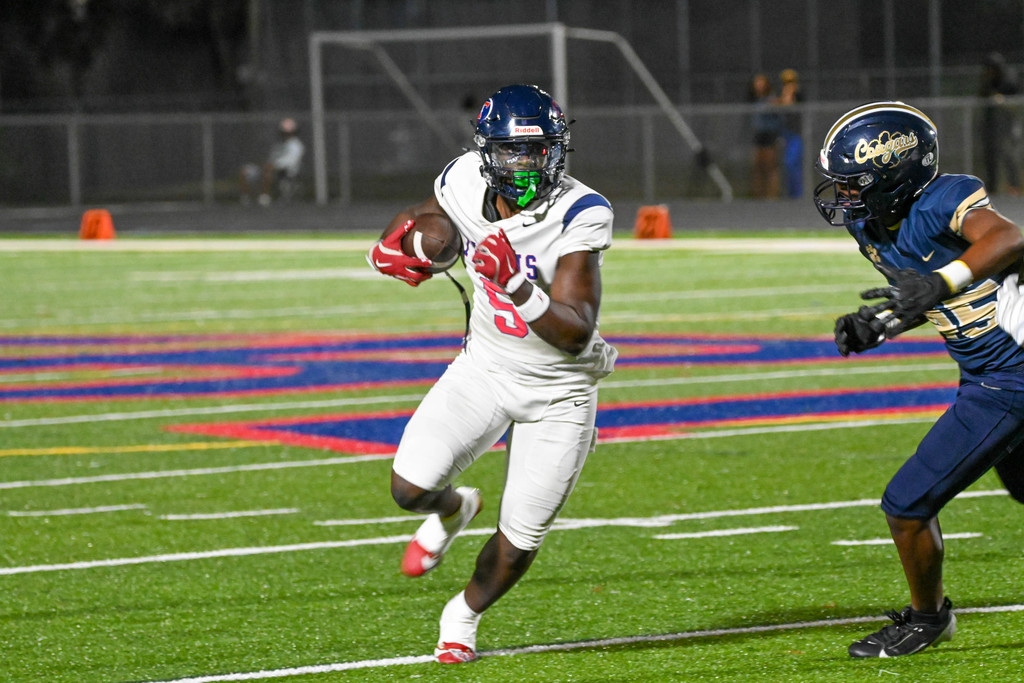 Hillsborough Nigh Lights: Tampa Bay Tech vs Durant High School