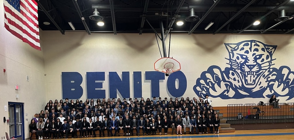 FBLA_semi full student body pic_ January 15 2026