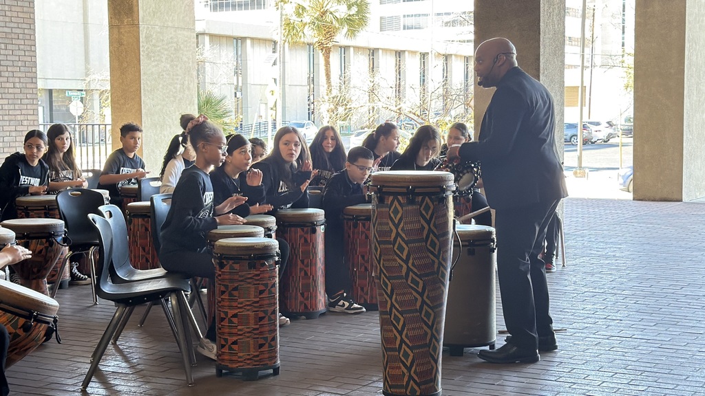 Crestwood Elementary World Drumming Students