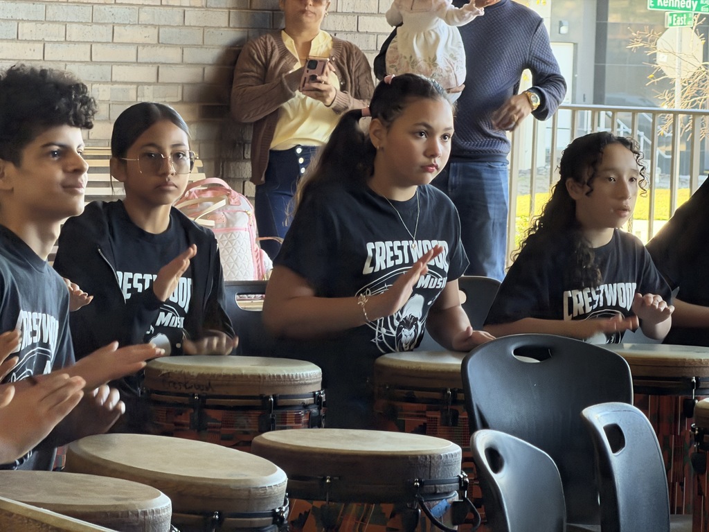 Crestwood Elementary World Drumming Students