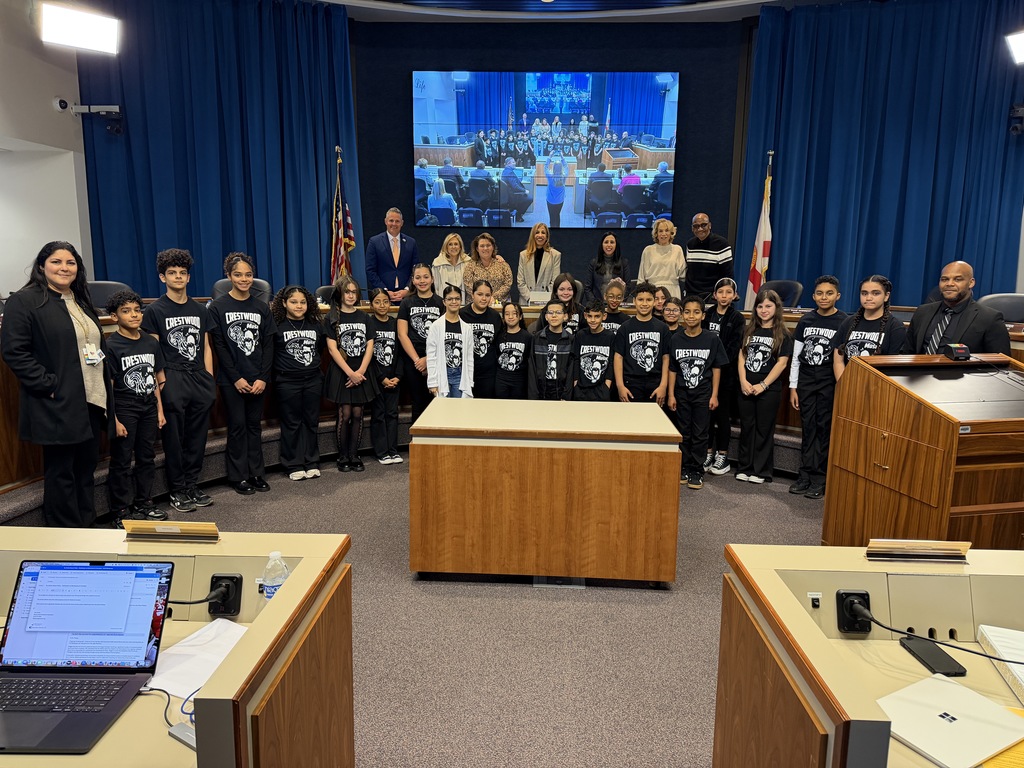 Crestwood Elementary World Drumming Students