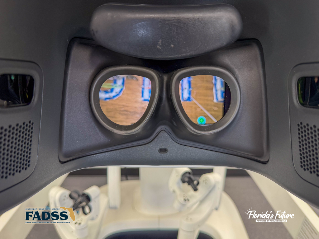 Tome Intuitive Surgical Arm Event at TBT