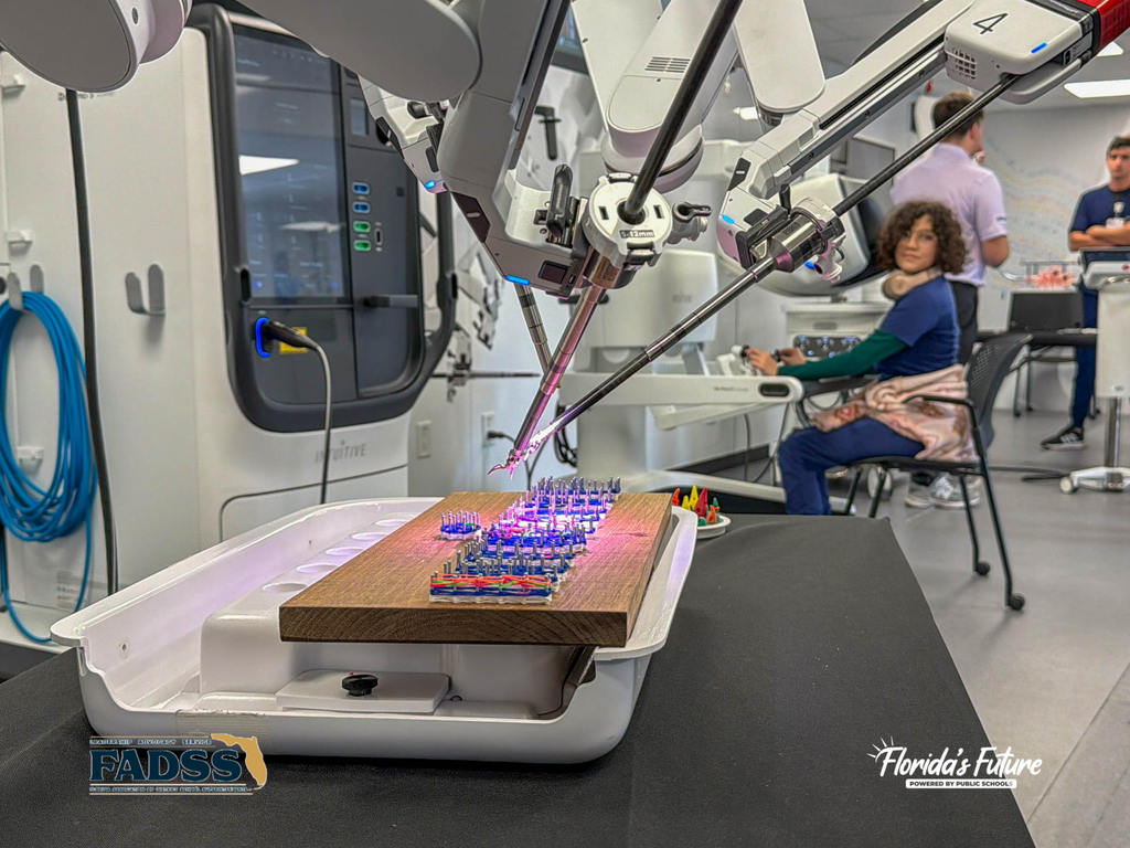 Tome Intuitive Surgical Arm Event at TBT