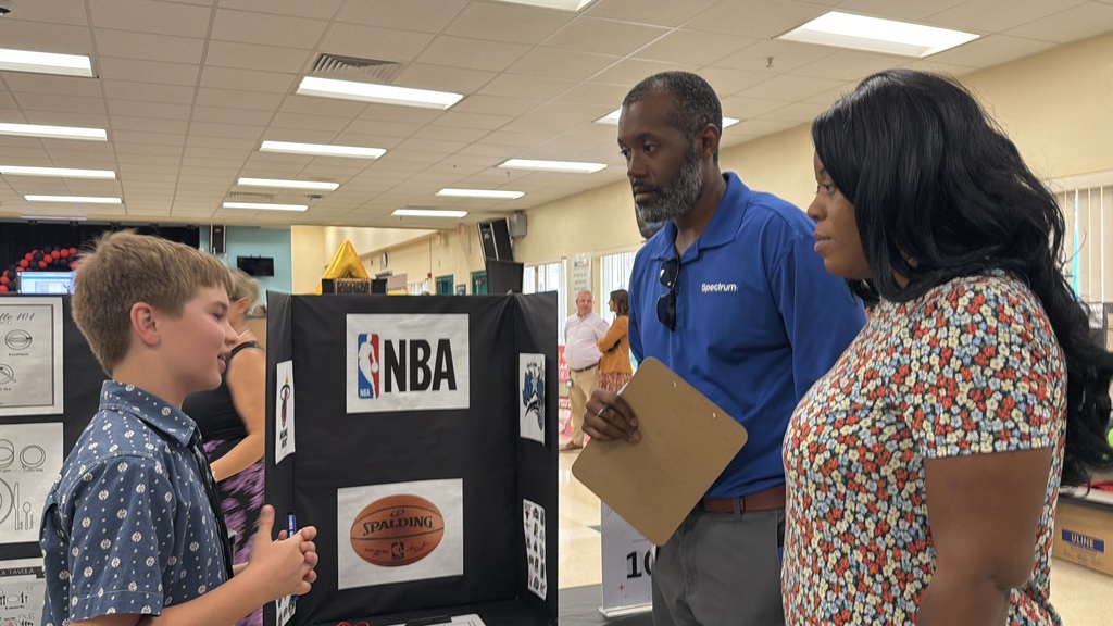 Boyette Springs Elementary School - The Amazing Handshake