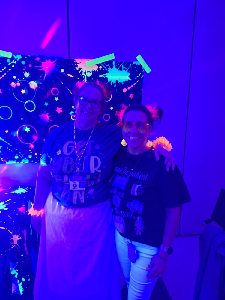 glow Party 