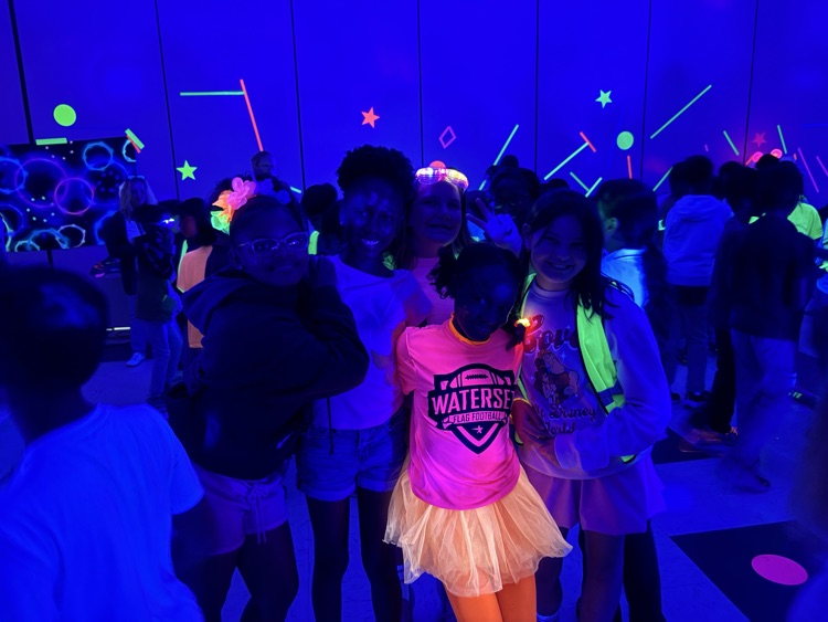 glow party 