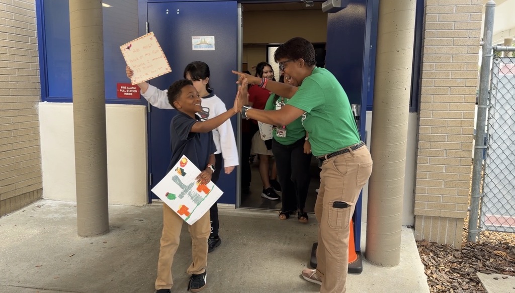 Woodbridge Elementary Growth Parade