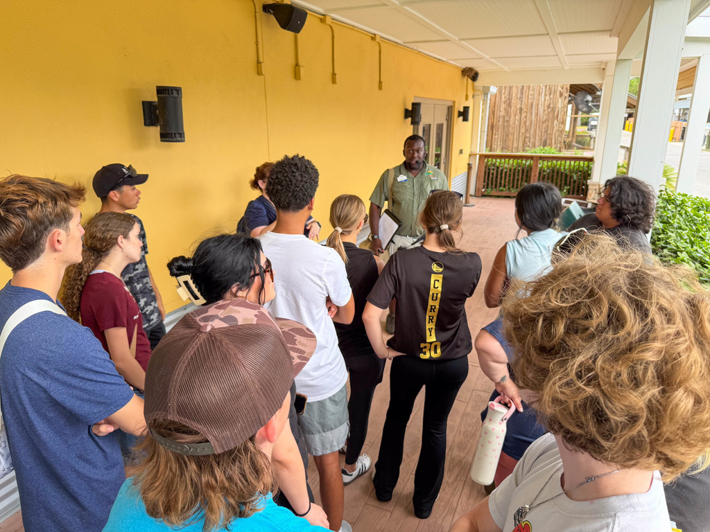 Gaither Agriculture students visit ZooTampa at Lowry Park