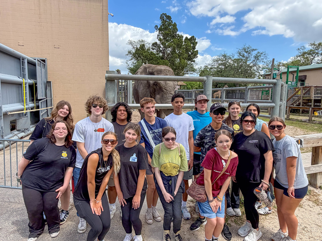Gaither Agriculture students visit ZooTampa at Lowry Park
