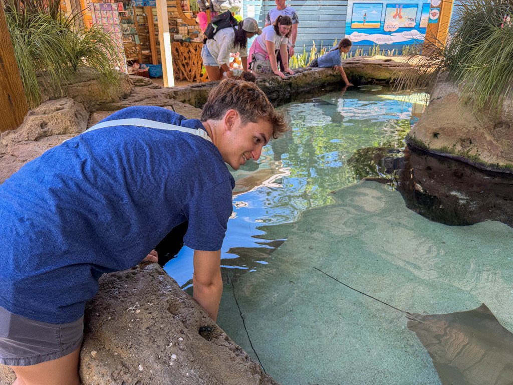 Gaither Agriculture students visit ZooTampa at Lowry Park