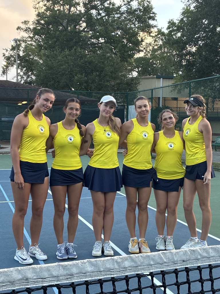 Girls Tennis