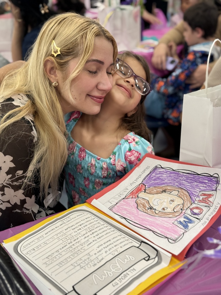 Citrus Park Elementary School Mother's Day Tea event