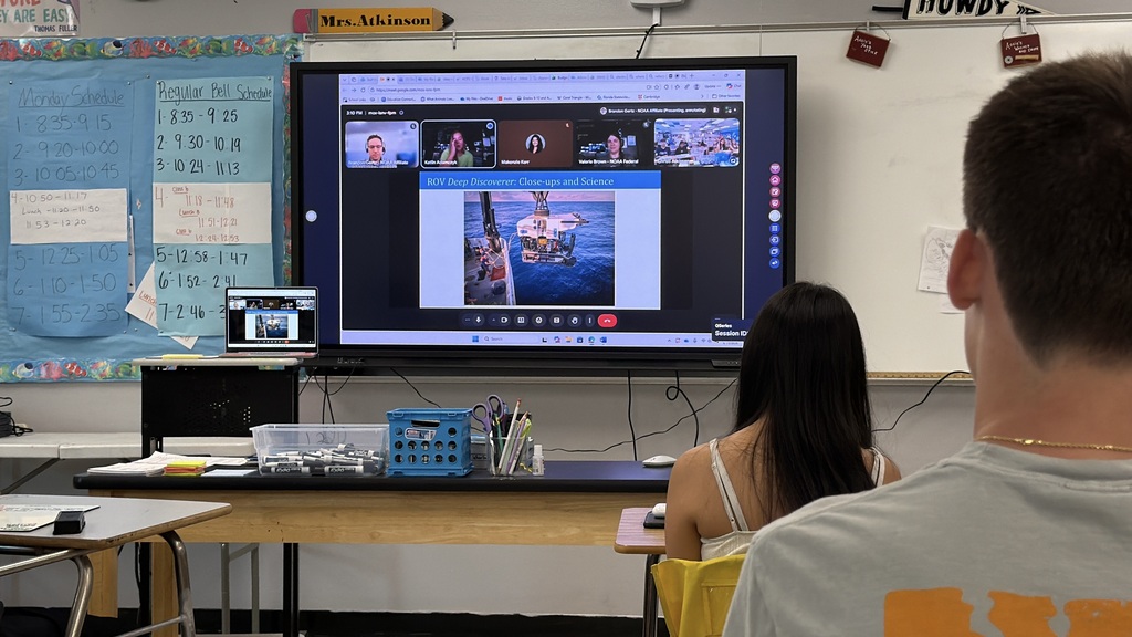 Wharton High School students speak with NOAA Ocean Exploration scientists via Zoom call