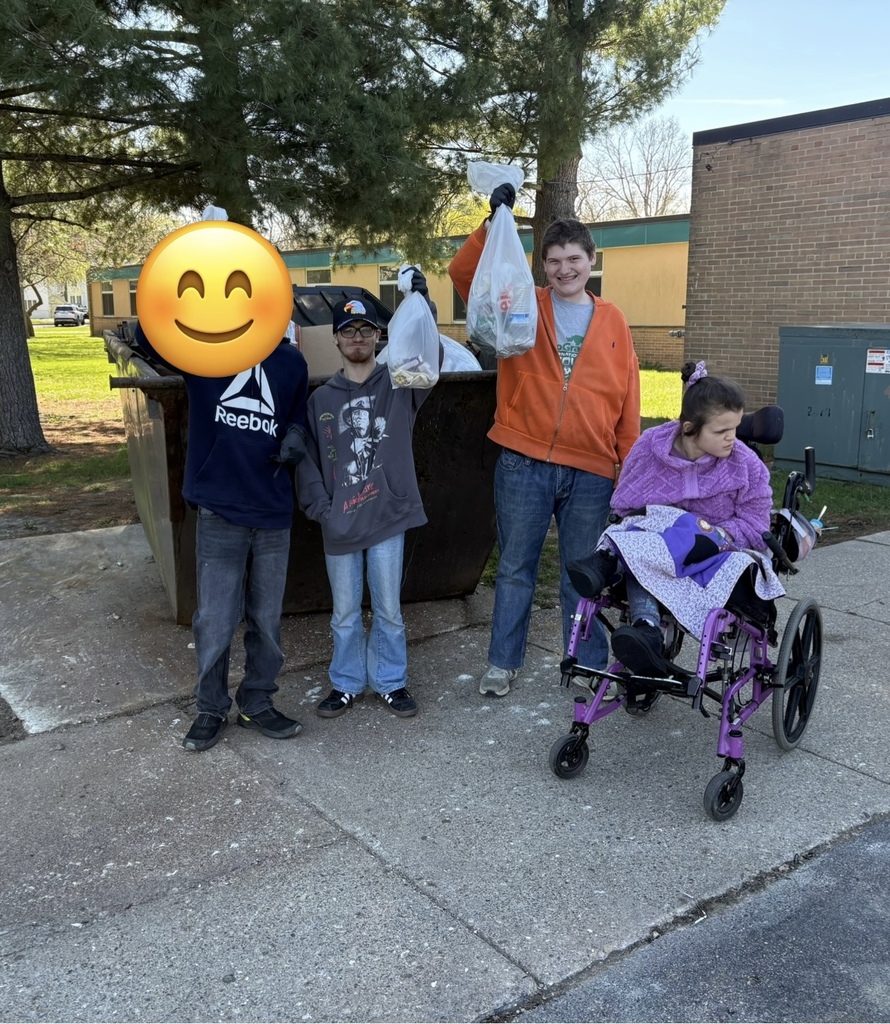 Students Cleaning for Earth Day