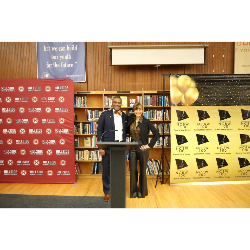 Dana Frank book signing 