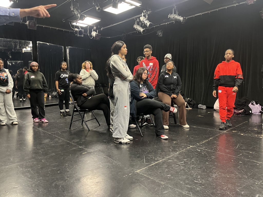 HHS students at Paper Mill Playhouse 