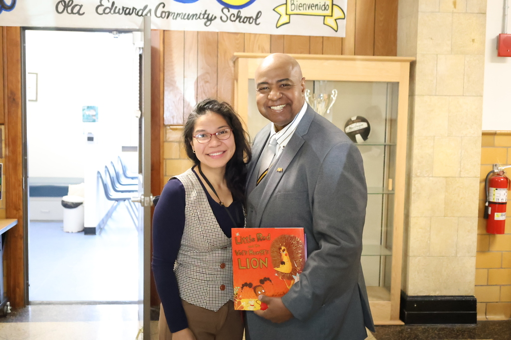 World Read Aloud Day at Hillside Public Schools!