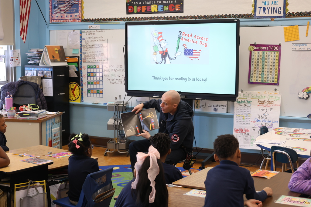 Read Across America Week at Hillside Public Schools! 