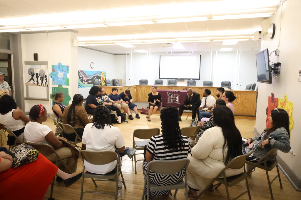 Spring into Conversation with Acting Superintendent Dr. Gretel T. Pérez!