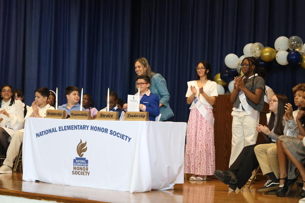 Hurden Looker Honor Society event