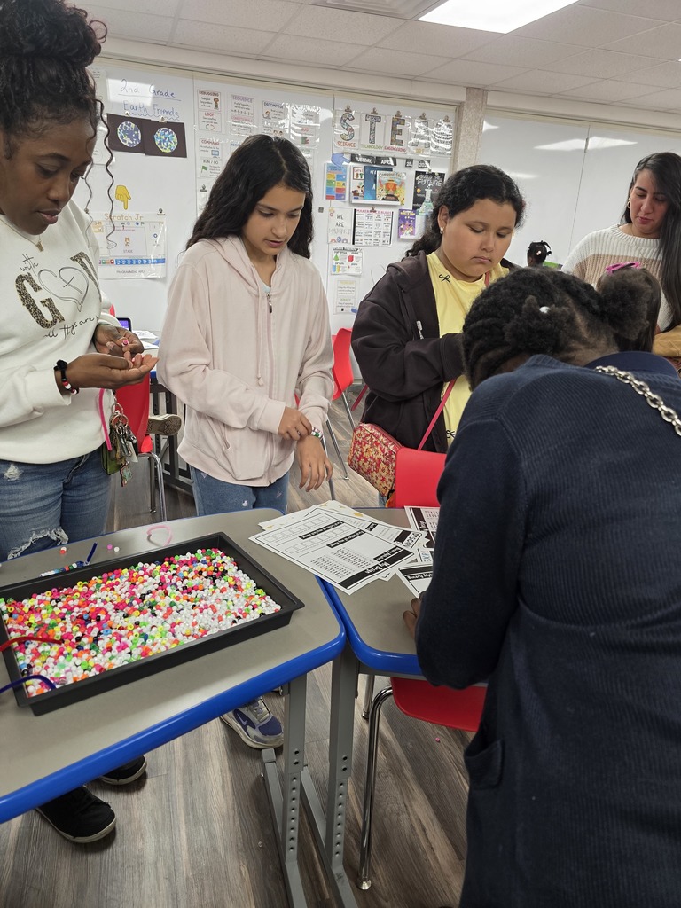 Cross curricular night at DGTA