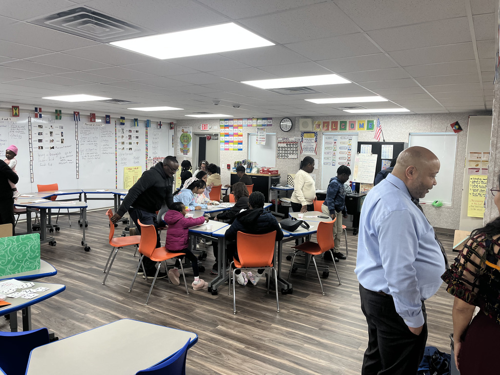 Cross curricular night at DGTA