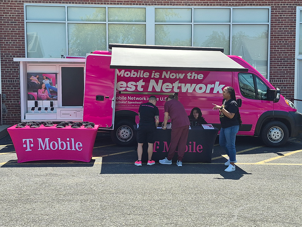 t mobile truck