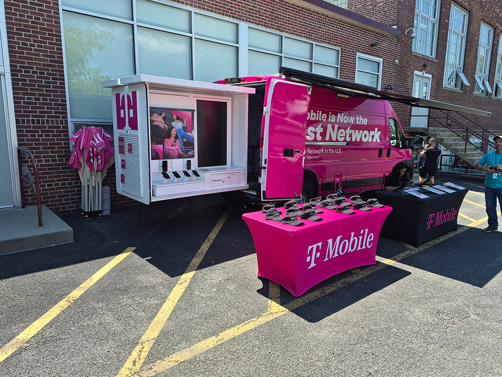 t mobile truck