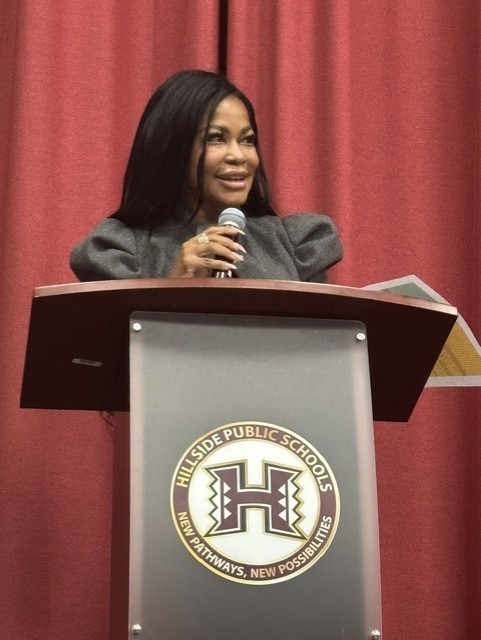 Honor Roll Breakfast at Hillside High School! 