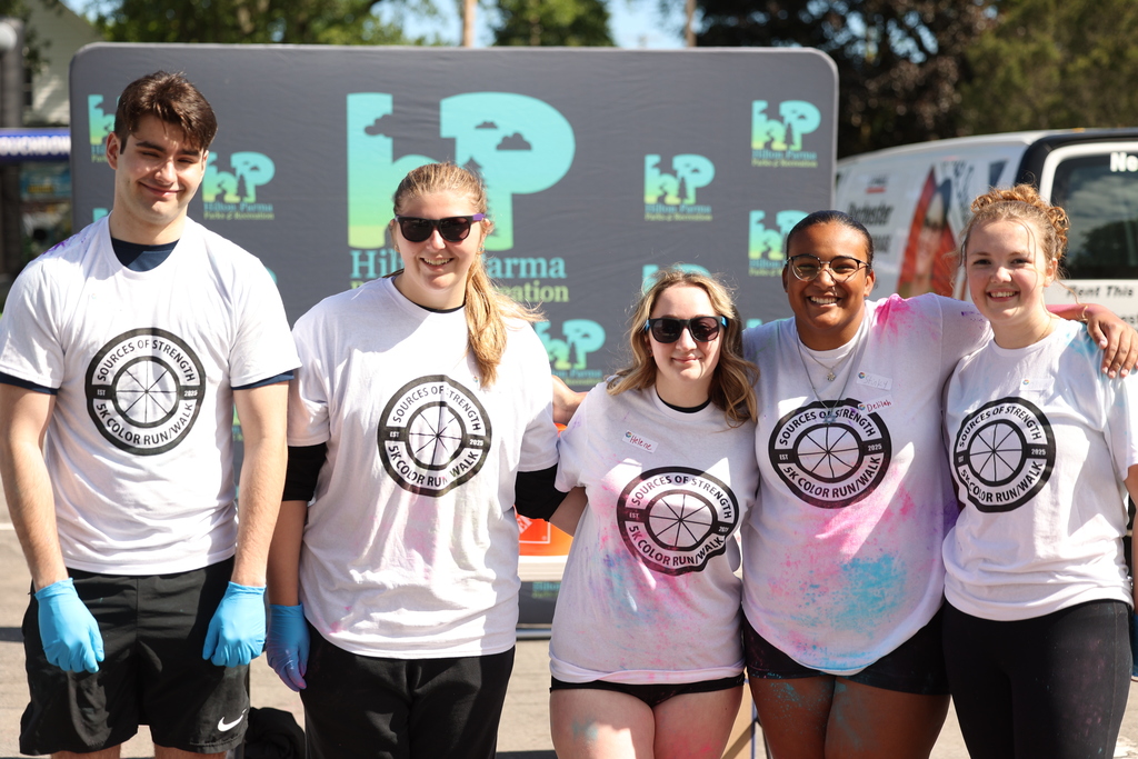 Color run volunteers