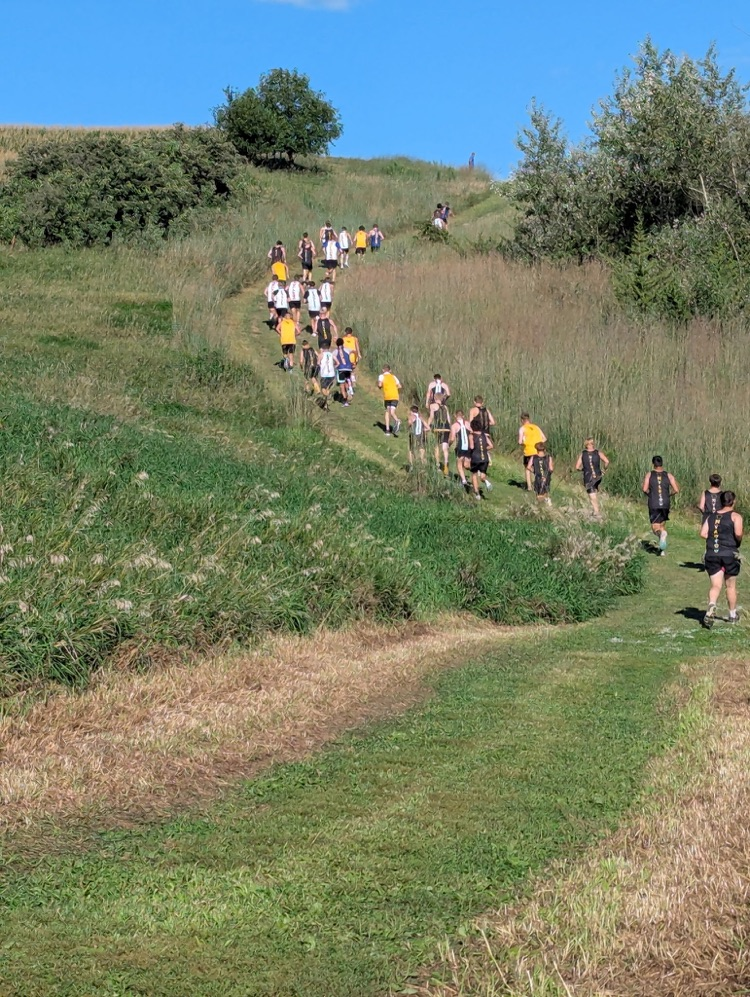 Runners on the awesome course! Thanks Hillview!
