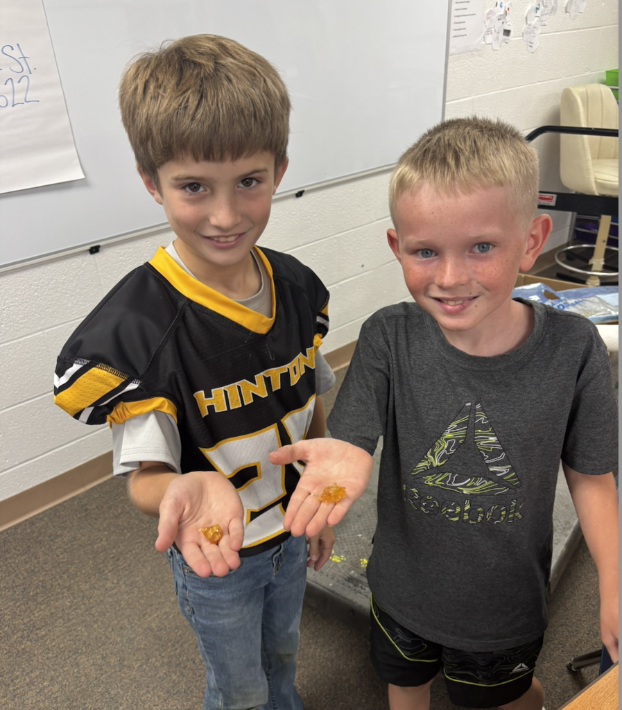 Getting ready to try honeycomb for the first time!