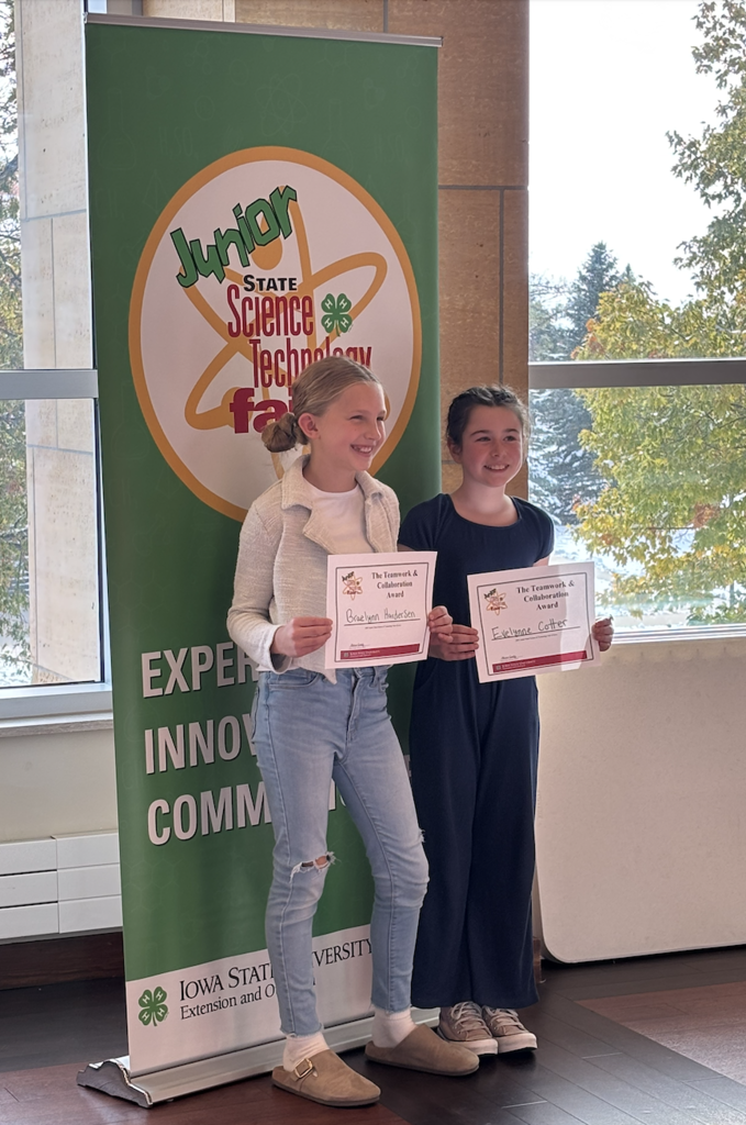 Braelynn Hardersen and Evelynne Cotter awarded Best Teamwork and Cooperation Award