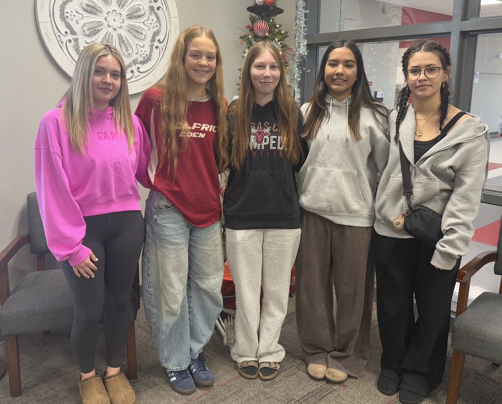 Wrestling Homecoming 25-26