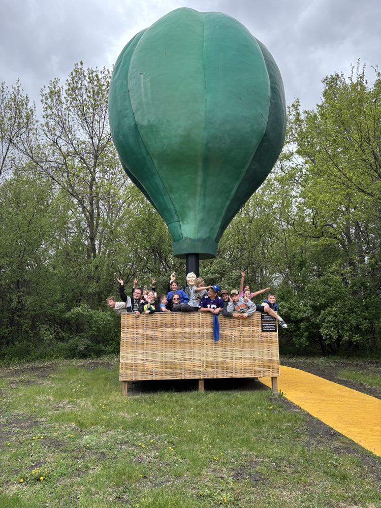 Hot air balloon 