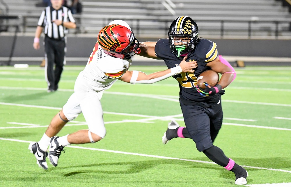 two football players 