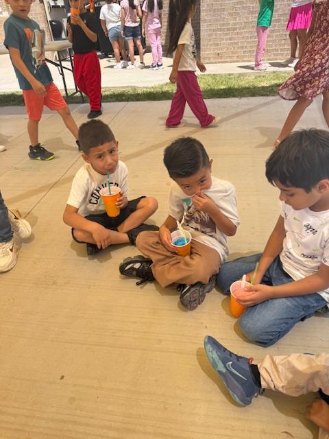 Edison's librarian, Julie Rodriguez, threw a party to kick off our AR program this year!