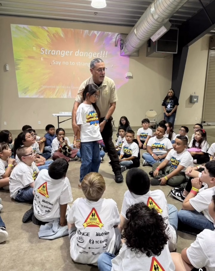 students sitting learning about stranger danger