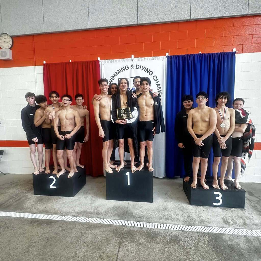 Boys swim team pic 2