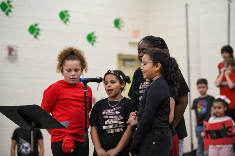 girls singing