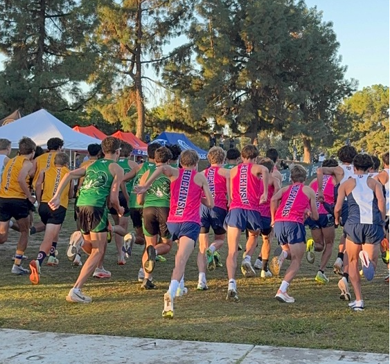Picture of starting line at 2025 Clovis Cross Country Invitational