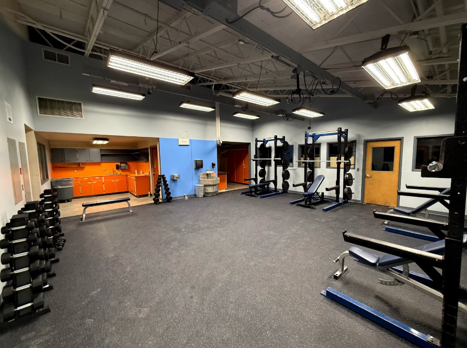 Furnished HMS weight room.