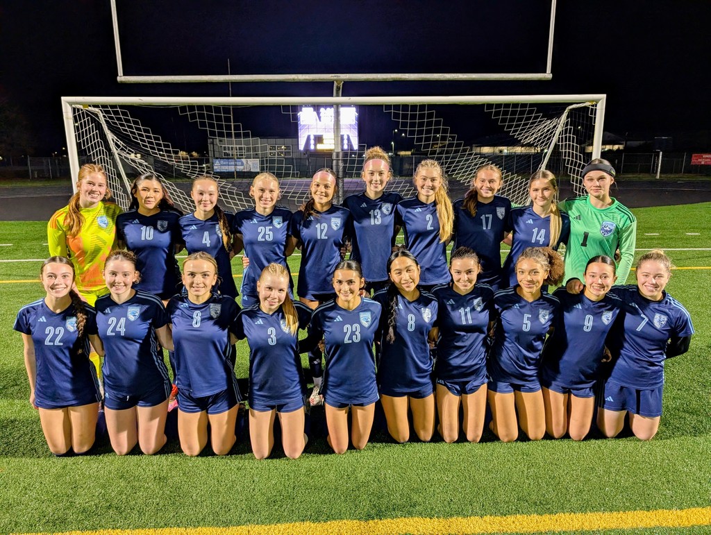 Team Photo of the 2025 HHS Girls Soccer Team