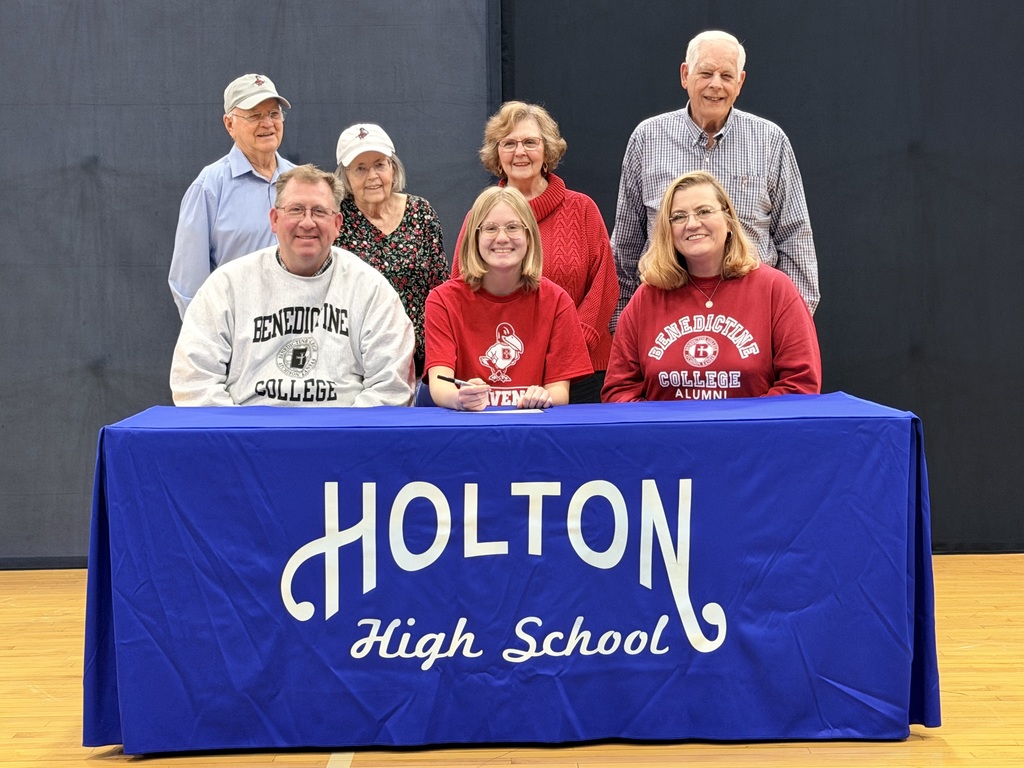 Senior Signing