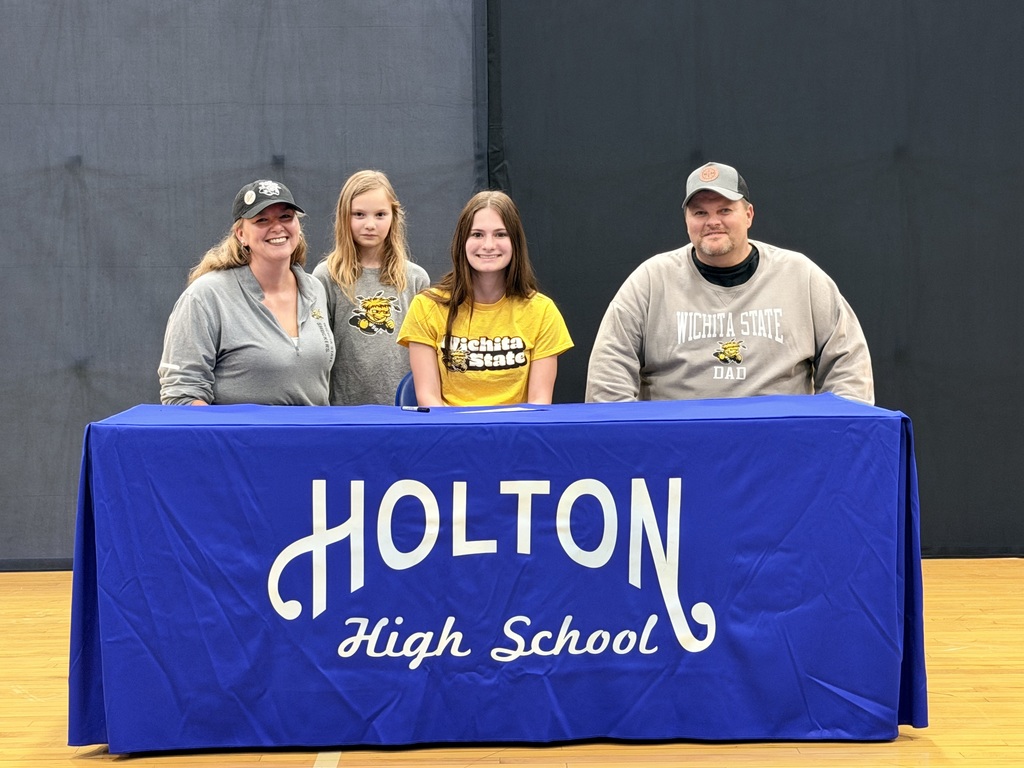 Senior Signing