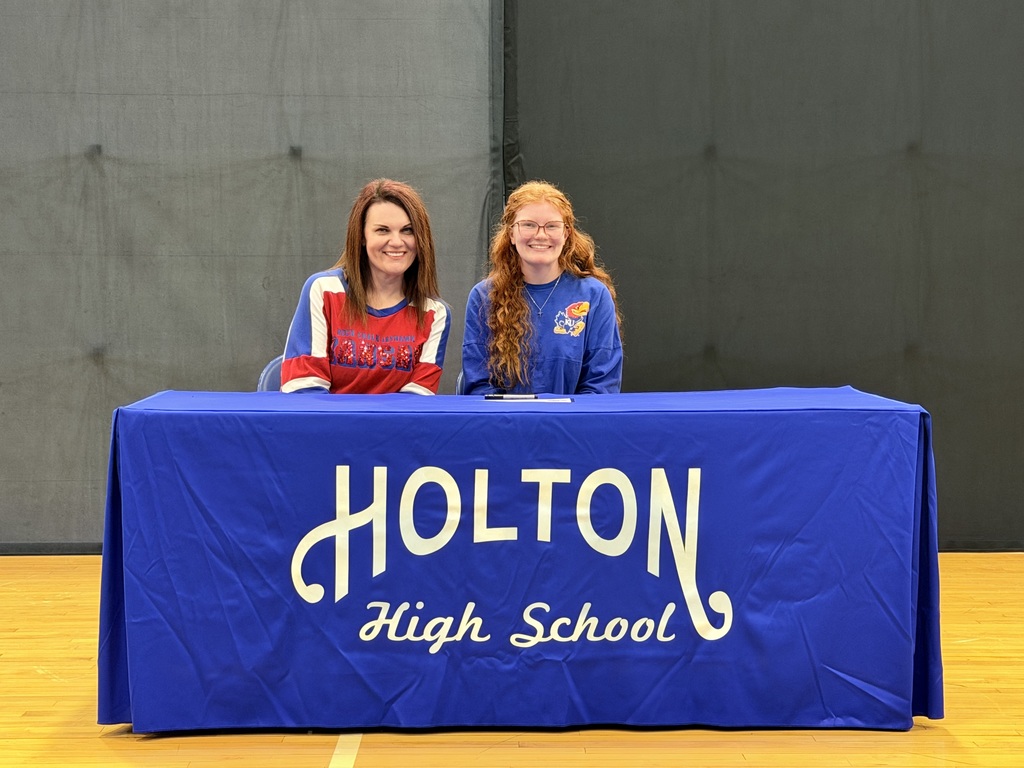 Senior Signing