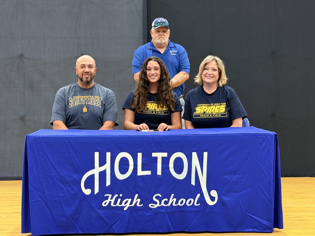 Senior Signing